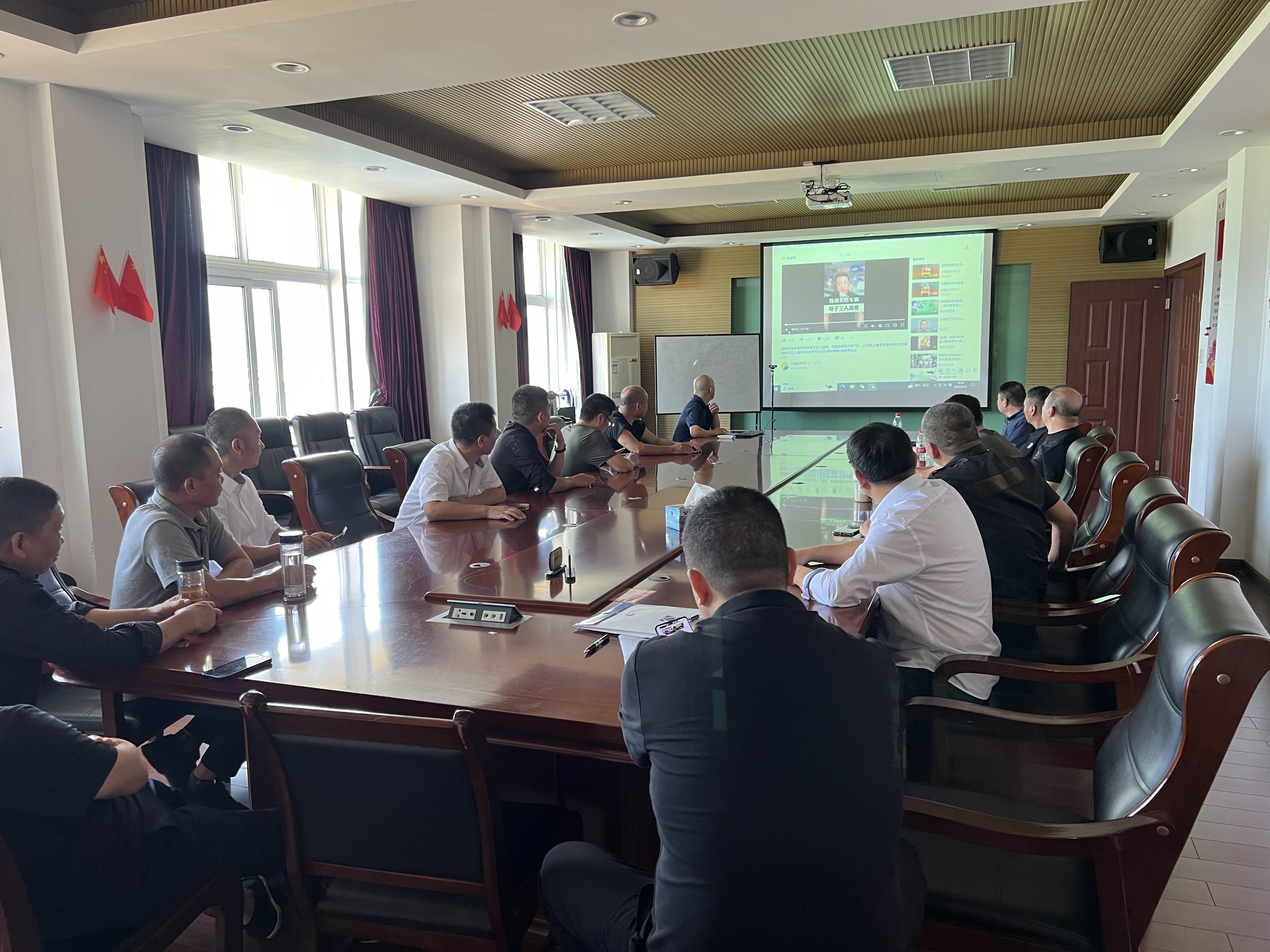 1727407120109242.jpg IMG_1674.JPG