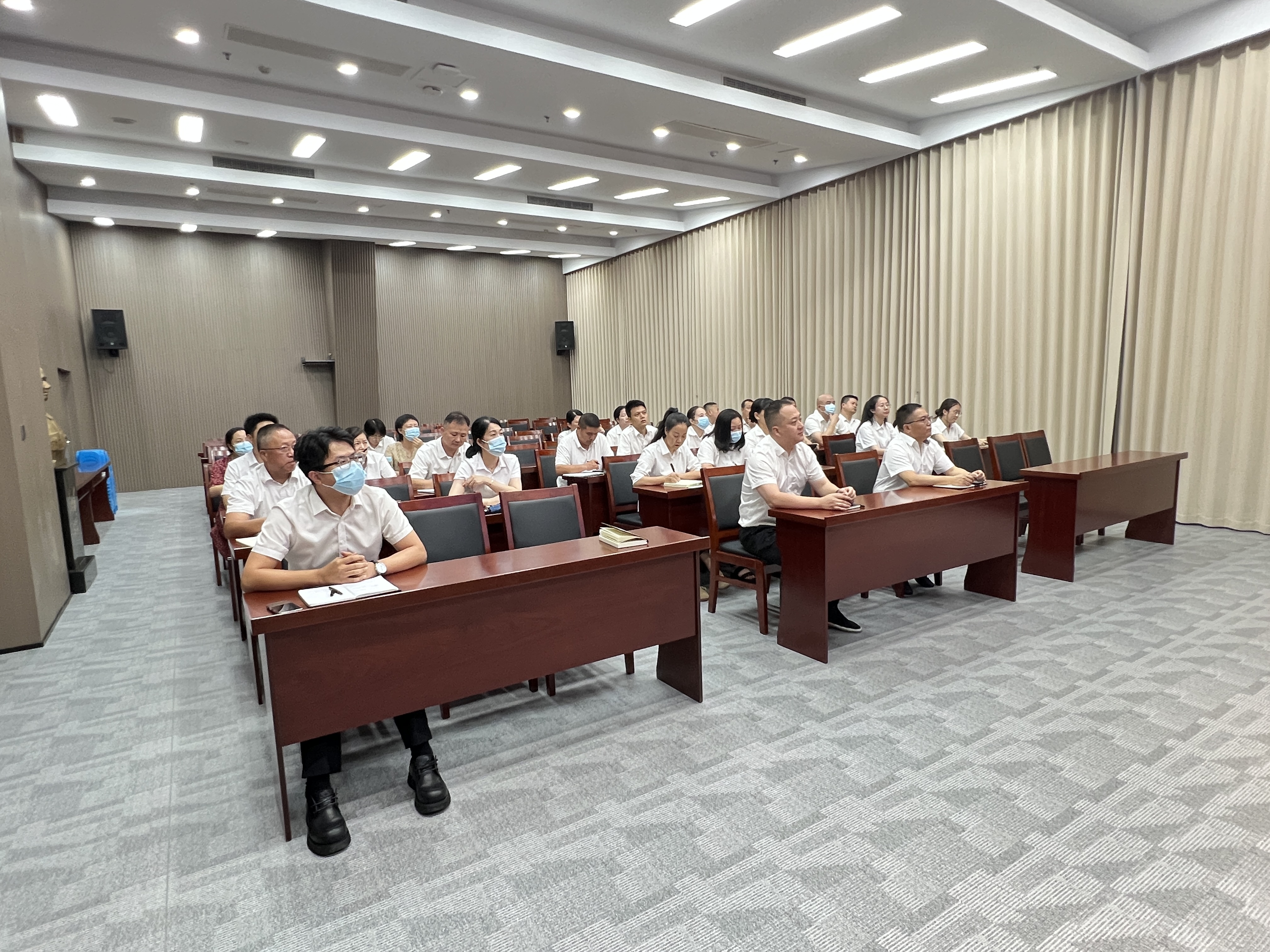 1755245150362864.jpg 611fc99b0bc16c67add4f1a3b5be91d1.jpg