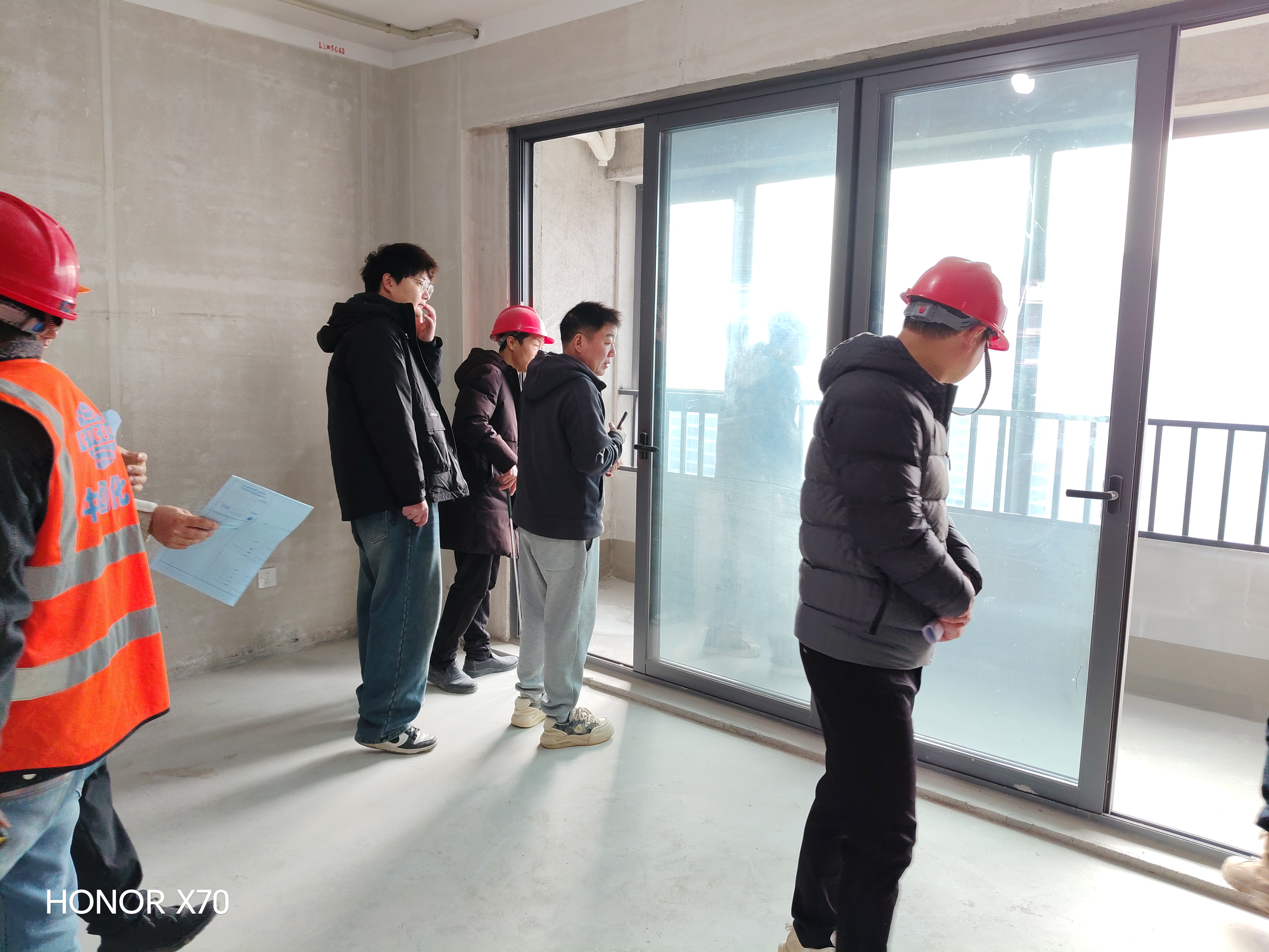 1770599482945056.jpg 云曜最后一批分戶(hù)驗(yàn)收2.jpg