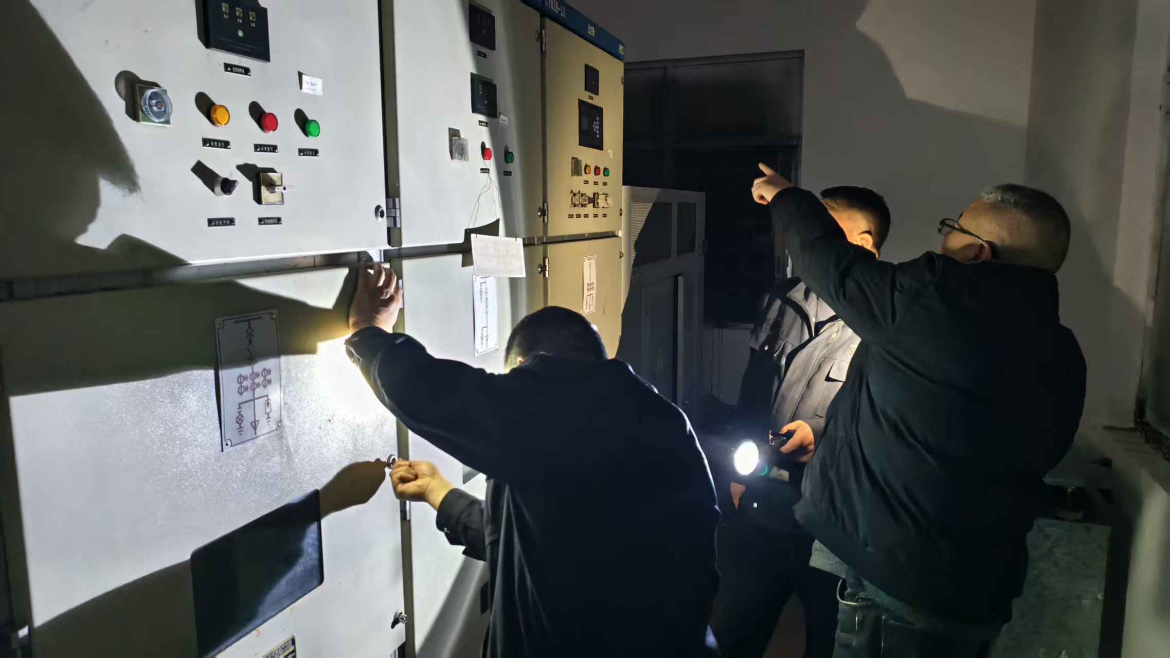 1771899210483348.jpg 2.jpg